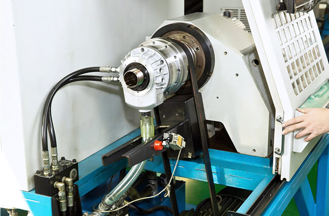 Dynamic Oil Leaking Test by AUTOGRIP® Dynamic Oil Leaking Test by AUTOGRIP®